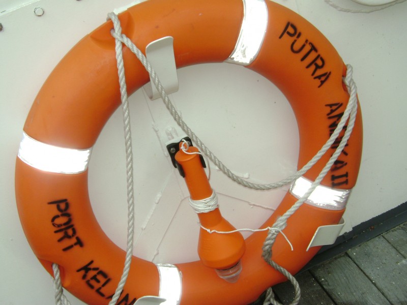 putra andika II - the crew boat